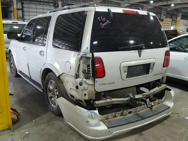 5LMFU28586LJ05928 - 2006 LINCOLN NAVIGATOR 白色 照片 3