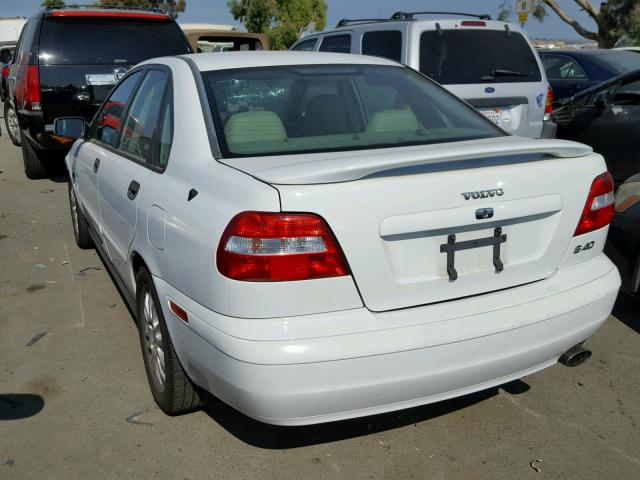 YV1VS275X4F033646 - 2004 VOLVO S40 1.9T WHITE photo 3