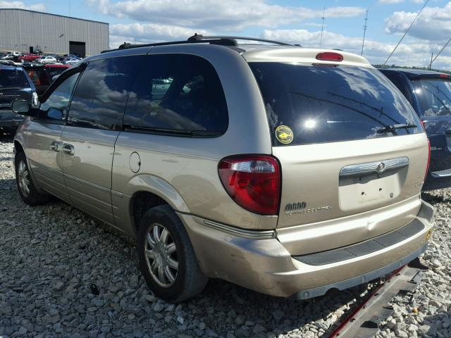 2C4GP54L15R268094 - 2005 CHRYSLER TOWN & COU BEIGE photo 3