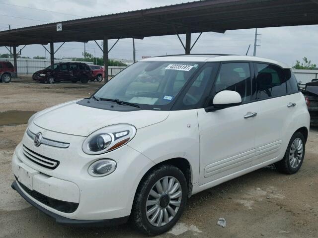 ZFBCFABH6EZ011661 - 2014 FIAT 500L EASY WHITE photo 2