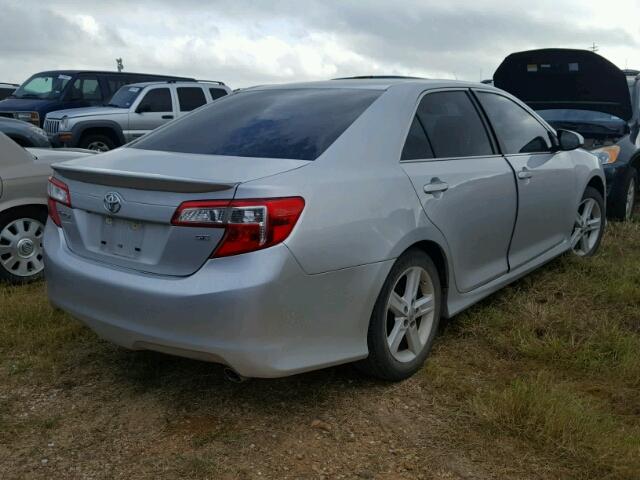 4T1BF1FK4EU432060 - 2014 TOYOTA CAMRY SILVER photo 4