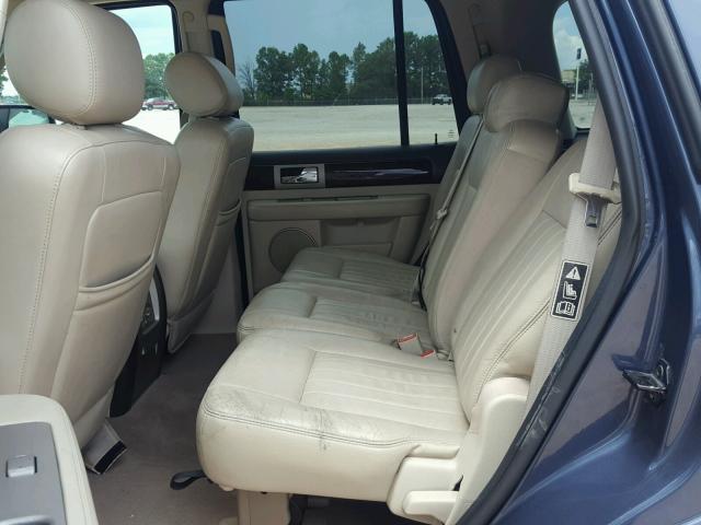 5LMFU27RX3LJ18812 - 2003 LINCOLN NAVIGATOR Blau Foto 6