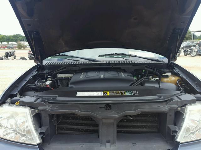 5LMFU27RX3LJ18812 - 2003 LINCOLN NAVIGATOR Blau Foto 7