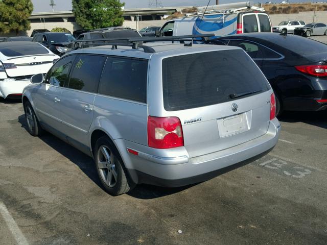 WVWWH63B94E183846 - 2004 VOLKSWAGEN PASSAT GLX SILVER photo 3