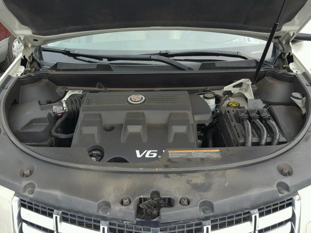 3GYFNHE33DS641780 - 2013 CADILLAC SRX PERFOR 米色 照片 7