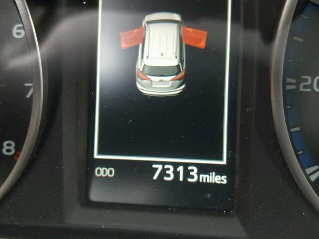 2T3BFREV3HW616265 - 2017 TOYOTA RAV4 LE Gümüş foto 8