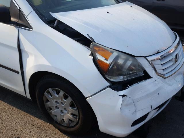 5FNRL38248B113646 - 2008 HONDA ODYSSEY LX WHITE photo 9