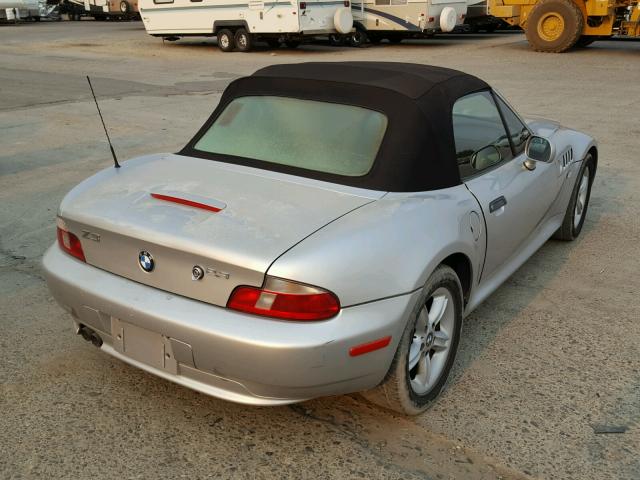 WBACH9341YLG18897 - 2000 BMW Z3 2.3 SILVER photo 4