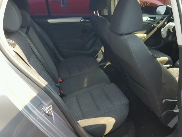 WVWDB7AJ4DW134427 - 2013 VOLKSWAGEN GOLF GRAY photo 6