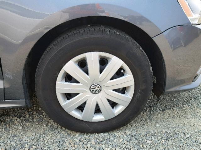 3VW2K7AJ2FM262575 - 2015 VOLKSWAGEN JETTA BASE 灰色 照片 9