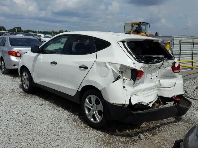 KM8JT3AB4DU716732 - 2013 HYUNDAI TUCSON GL WHITE photo 3