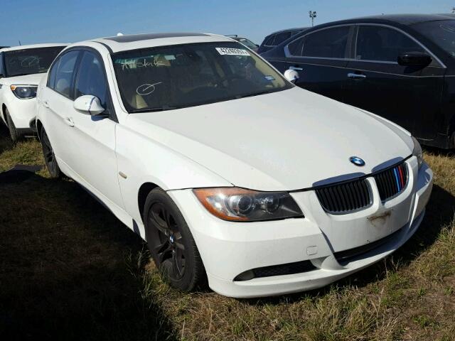 WBAVA33508K053015 - 2008 BMW 328 WHITE photo 1