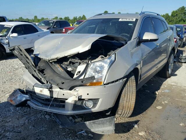 3GYFNCEY1BS670688 - 2011 CADILLAC SRX PREMIU SILVER photo 2