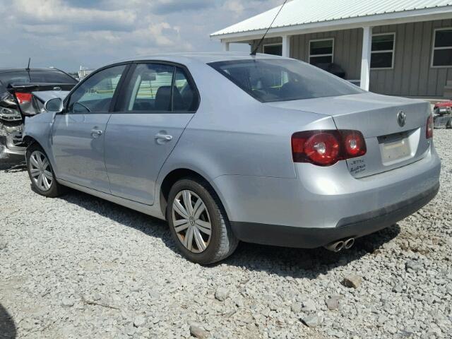 3VWJX7AJXAM003581 - 2010 VOLKSWAGEN JETTA S SILVER photo 3