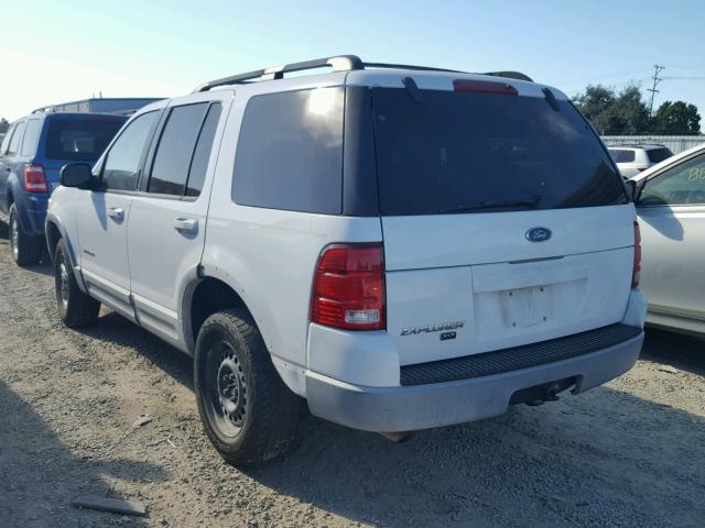 1FMZU63E12UA15801 - 2002 FORD EXPLORER X WHITE photo 3