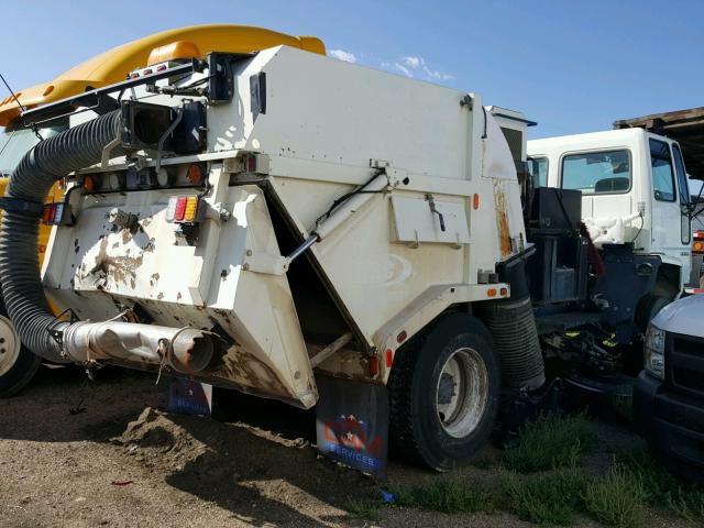 1FVAB6BVX4DN04424 - 2004 FREIGHTLINER HC CARGO H WHITE photo 4