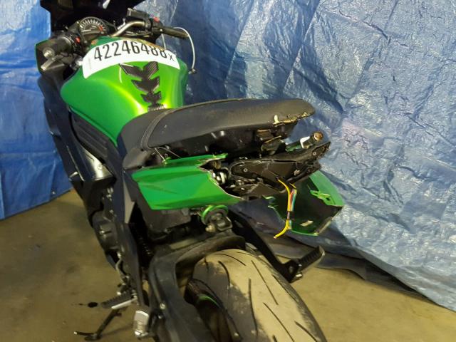 JKAEXEE14GDA22048 - 2016 KAWASAKI EX650 E GREEN photo 10