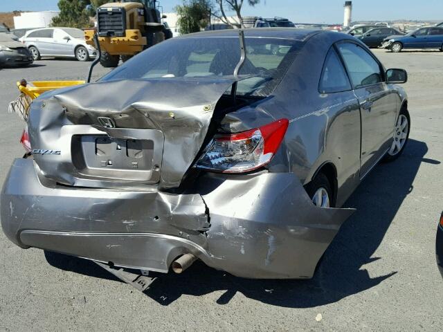 2HGFG12688H539021 - 2008 HONDA CIVIC GRAY photo 4