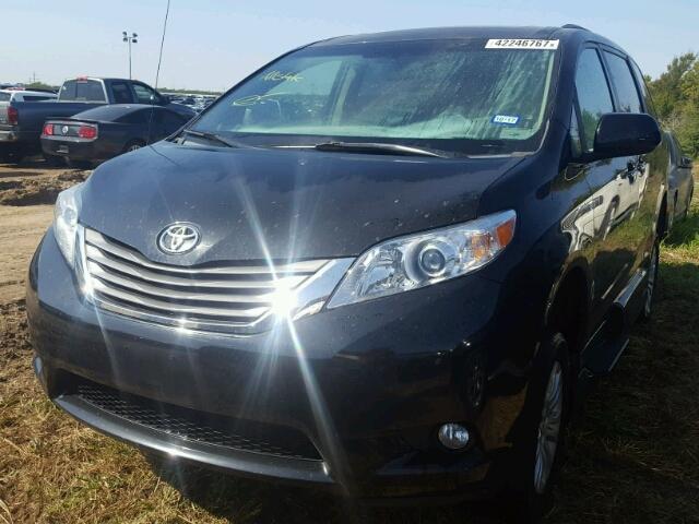 5TDYK3DC8ES505789 - 2014 TOYOTA SIENNA BLACK photo 2