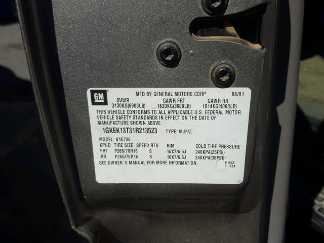 1GKEK13T31R213523 - 2001 GMC YUKON GRAY photo 10