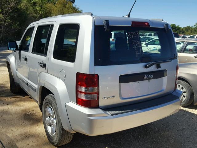 1J4PN2GK3BW582964 - 2011 JEEP LIBERTY SILVER photo 3