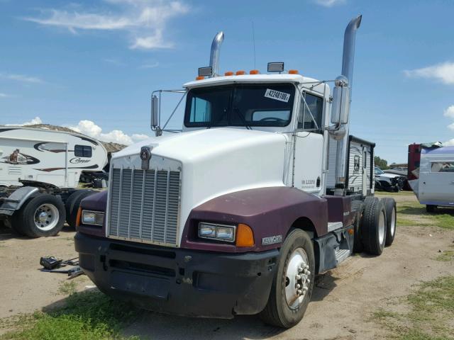 1XKADB9X5GJ338717 - 1986 KENWORTH CONSTRUCTI WHITE photo 2