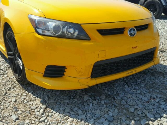 JTKJF5C77C3027264 - 2012 TOYOTA SCION TC 黄色 照片 9