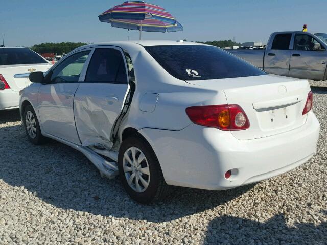 1NXBU4EE6AZ318347 - 2010 TOYOTA COROLLA BA WHITE photo 3