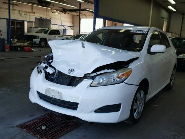 2T1KU4EE6BC642840 - 2011 TOYOTA COROLLA MA WHITE photo 2