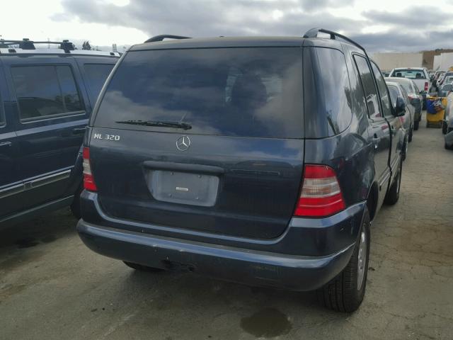 4JGAB54E0YA187551 - 2000 MERCEDES-BENZ ML 320 GRAY photo 4