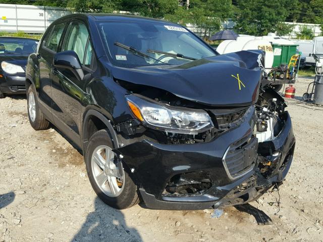 3GNCJNSB0JL231076 - 2018 CHEVROLET TRAX LS BLACK photo 1