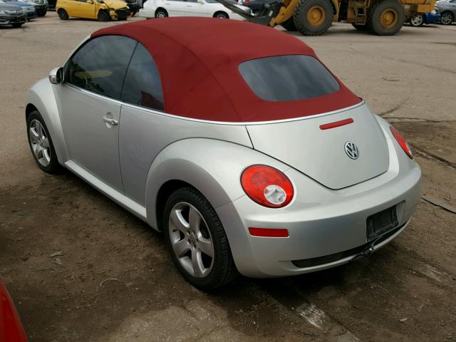 3VWSF31YX9M409840 - 2009 VOLKSWAGEN NEW BEETLE Gümüş foto 3
