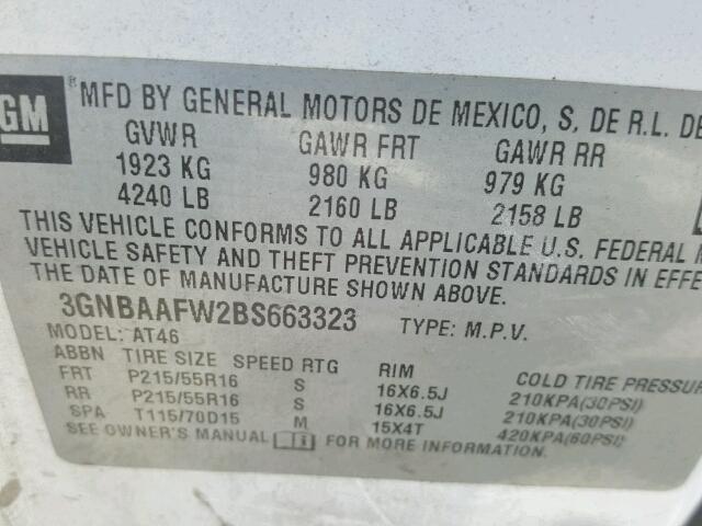 3GNBAAFW2BS663323 - 2011 CHEVROLET HHR LS WHITE photo 10