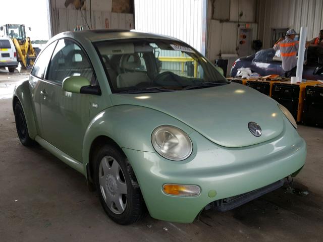 3VWCB21C61M446208 - 2001 VOLKSWAGEN NEW BEETLE 绿色 照片 1