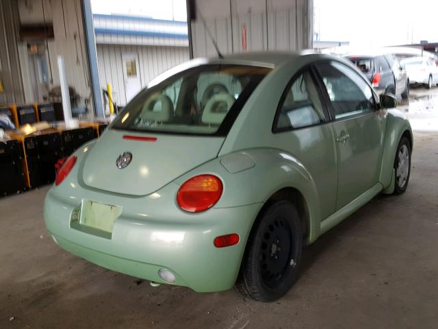 3VWCB21C61M446208 - 2001 VOLKSWAGEN NEW BEETLE 绿色 照片 4