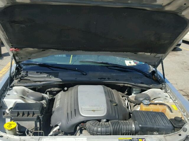 2C3KA63H86H269799 - 2006 CHRYSLER 300C SILVER photo 7