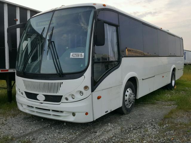 4KAANAAN77A360398 - 2007 IC CORPORATION 3000 白色 照片 2