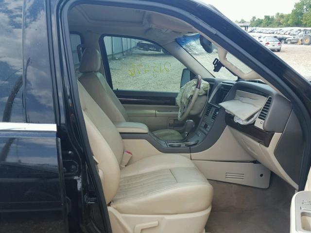 5LMEU88HX4ZJ46290 - 2004 LINCOLN AVIATOR 黑色 照片 5