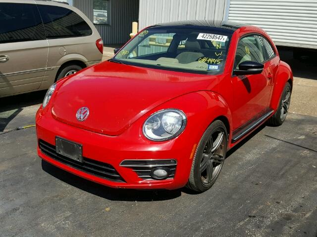 3VWVS7AT1DM684445 - 2013 VOLKSWAGEN BEETLE TUR RED photo 2