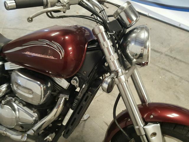 JS1VS53A012101511 - 2001 SUZUKI VZ800 MAROON photo 9