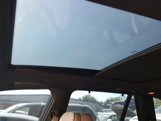 5UXFE8C56AL311559 - 2010 BMW X5 XDRIVE4 WHITE photo 9