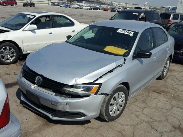 3VW2K7AJ3DM409788 - 2013 VOLKSWAGEN JETTA BASE Արծաթագույն լուսանկար 2