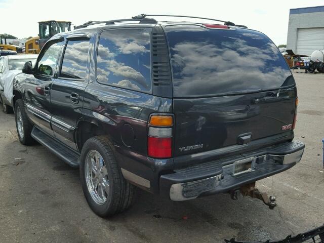 1GKEK13T75R112300 - 2005 GMC YUKON GRAY photo 3