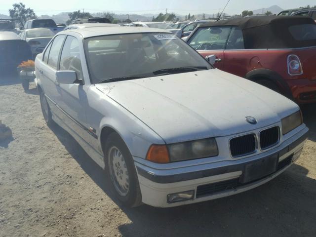 4USCD2326TLB31024 - 1996 BMW 328 I AUTO WHITE photo 1