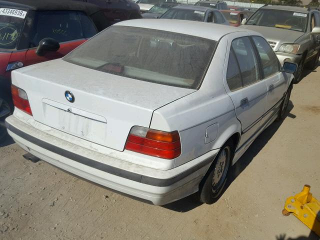 4USCD2326TLB31024 - 1996 BMW 328 I AUTO WHITE photo 4