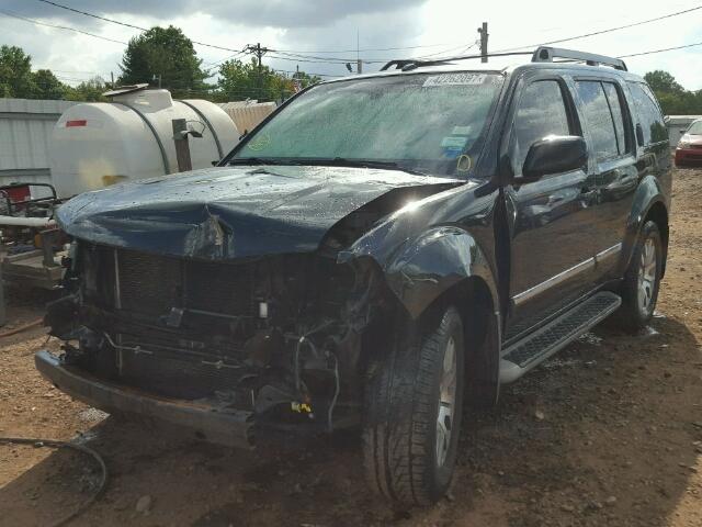 5N1AR1NB5BC601539 - 2011 NISSAN PATHFINDER BLACK photo 2