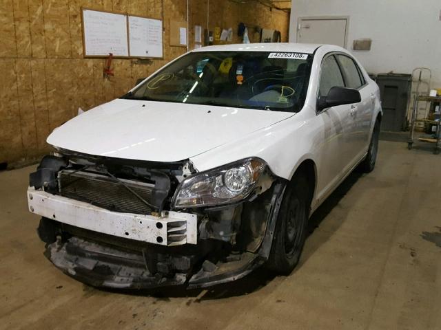 1G1ZG57B29F119890 - 2009 CHEVROLET MALIBU LS WHITE photo 2