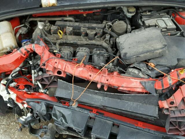 1FADP3K24DL131701 - 2013 FORD FOCUS SE RED photo 7