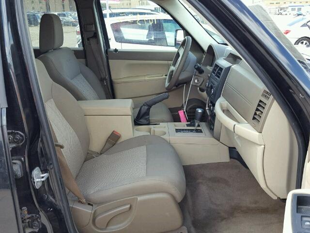 1J8GN28K99W509766 - 2009 JEEP LIBERTY SP CHARCOAL photo 5