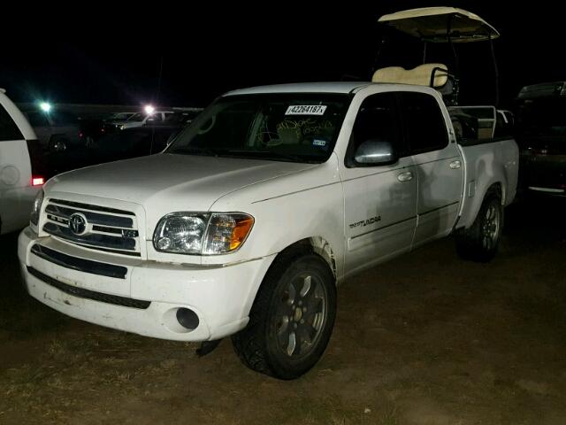 5TBET34166S531543 - 2006 TOYOTA TUNDRA DOU WHITE photo 2